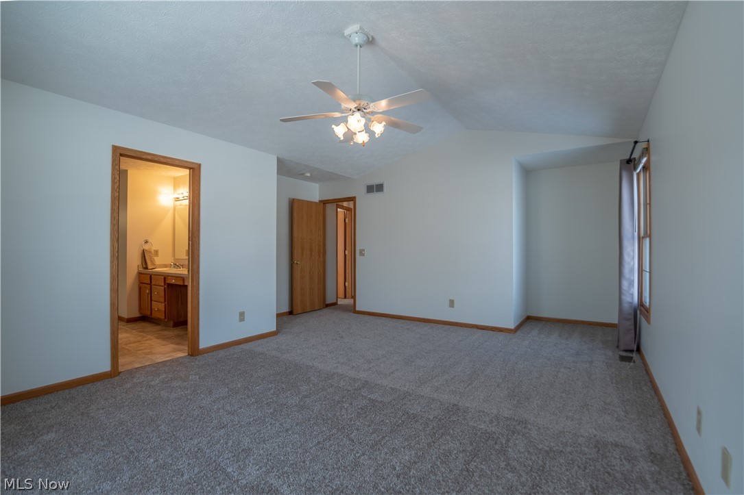 New Milford Estate - Residential