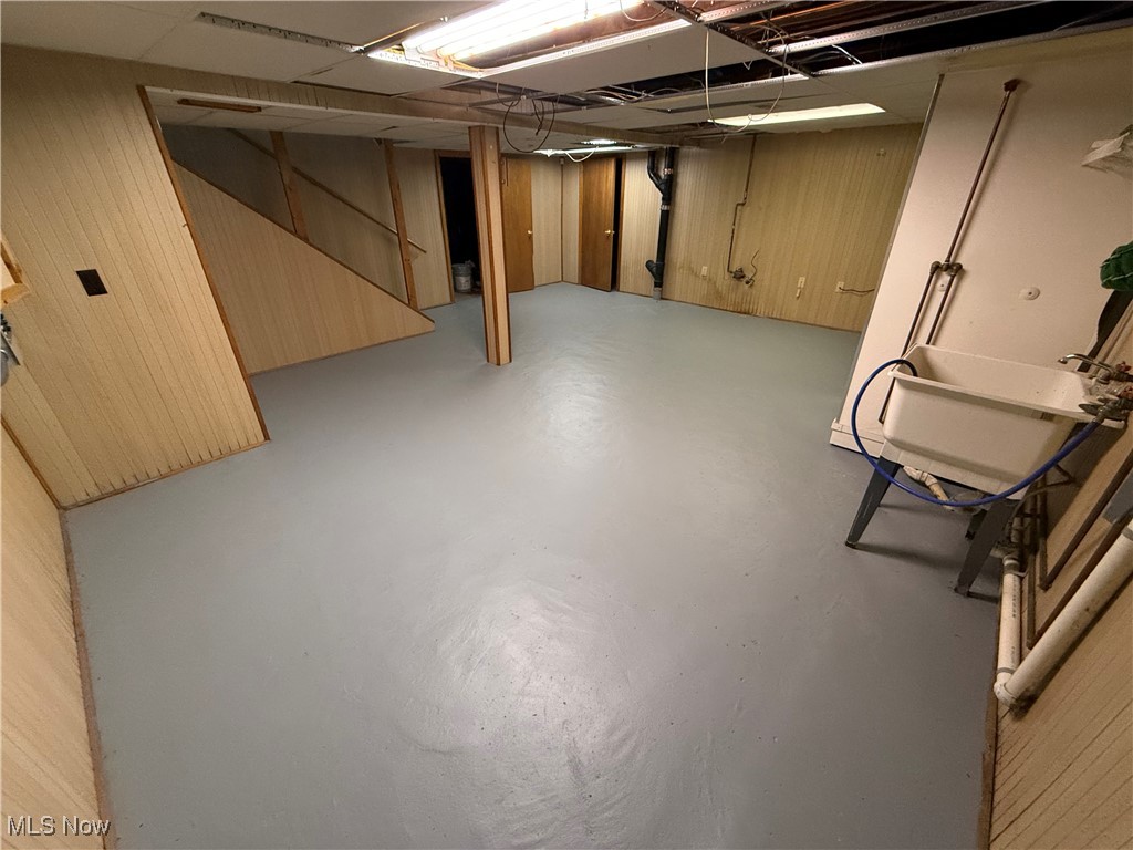 City/New Philadelphia - Residential Lease