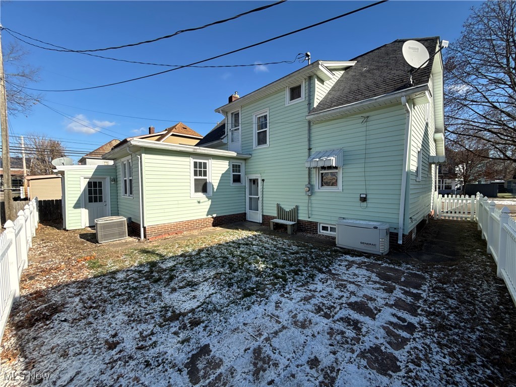 City/New Philadelphia - Residential Lease