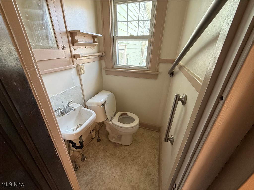 City/New Philadelphia - Residential Lease