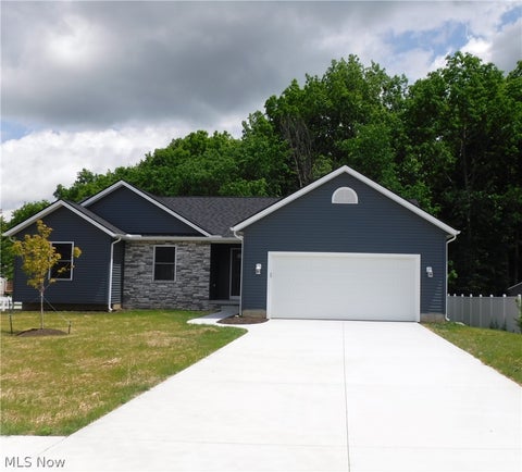 Homes For Sale - 16298 Weathervane Drive<br/> Middlefield, OH 44062