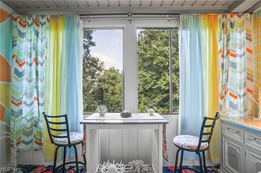 Silver Lake Towers Condo - Residential