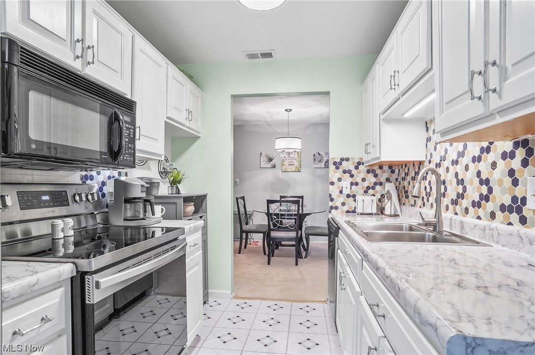 Silver Lake Towers Condo - Residential