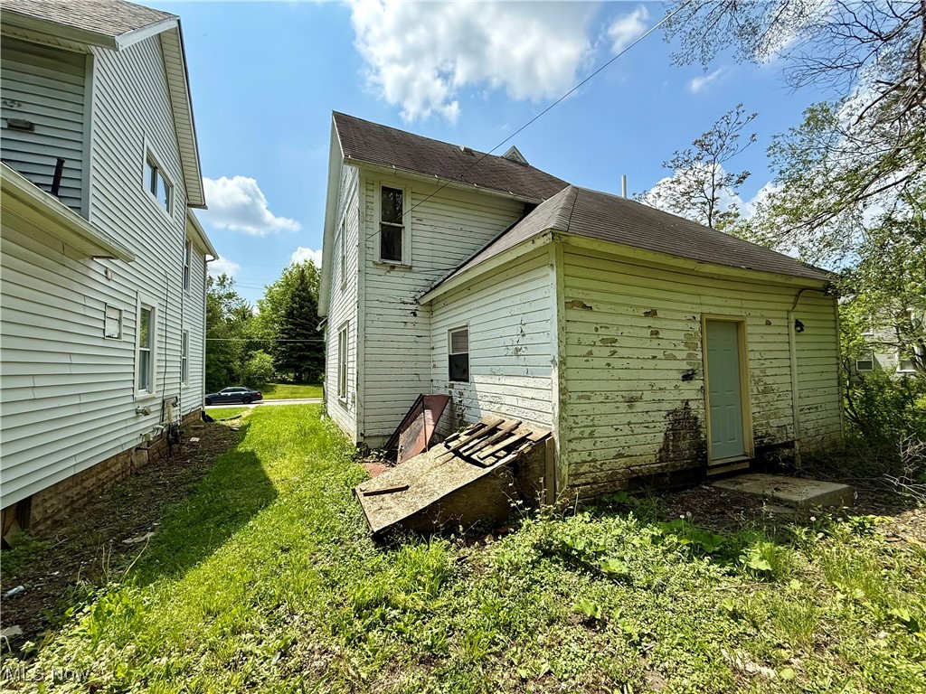 926 W Wayne Street, Lima, Ohio image 3