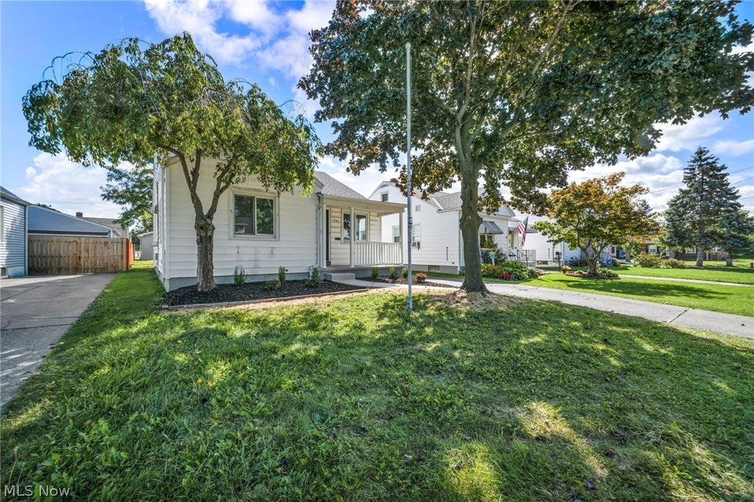 1361 Leavitt Road