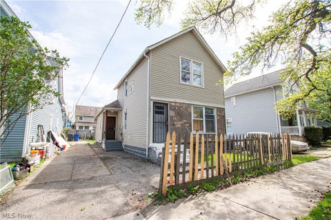 Multifamily For Sale - 7017 Colgate Ave Front, 7015 Colgate Rear Avenue<br/> Cleveland, OH 44102