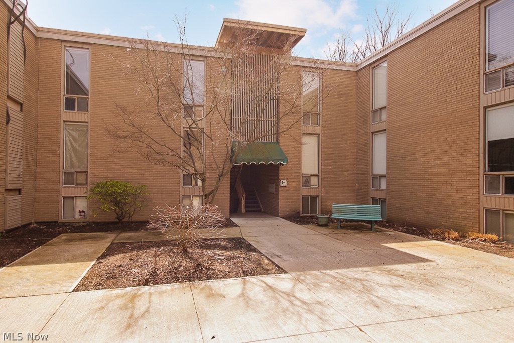 Why rent when you can own? 2 bed 1 bath condo located in the heart of Brecksville. Prime location in close proximity to highways, shopping, and other community amenities. Eat in Kitchen features plenty of counter and cabinet space, and also features a breakfast bar area. Off of the eat-in-kitchen you will find the living room which offers plenty of space and lots of natural light from the balcony. The master bedroom features 2 large closets, and the second bedroom has a large closet as well. The large floor to ceiling windows in the bedrooms and kitchen allow lots of natural light to come into the unit. Another perk is the IN UNIT washer and dryer. The utility room along with the hallway closets offer lots of storage for whatever needs you may have. The balcony has views of the surrounding wooded area. This unit features several updates including lighting, electrical, kitchen and bathroom flooring, refrigerator (3/22), tub reglazed (3/22), furnace and hot water tank (2020), dishwasher