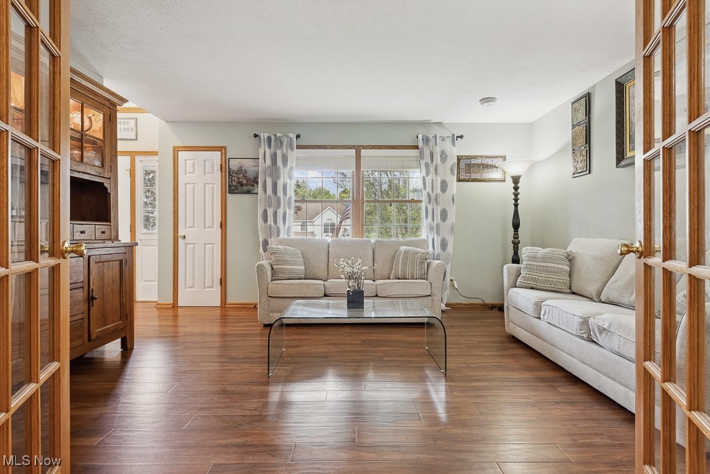 3106 Snowgoose Lane, Akron, Ohio image 8
