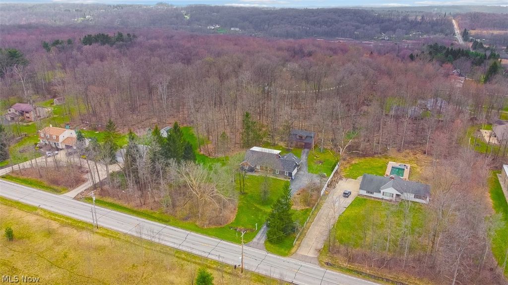 Photo of 12560 Bass Lake Road, Chardon, OH 44024 (MLS # 5199028)