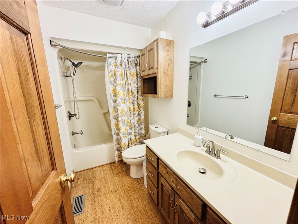 240 Anderson Road, Fleming, Ohio image 13
