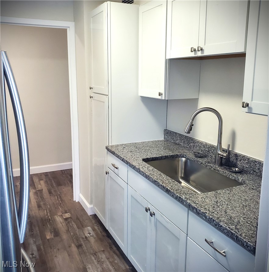 Lake House - Residential