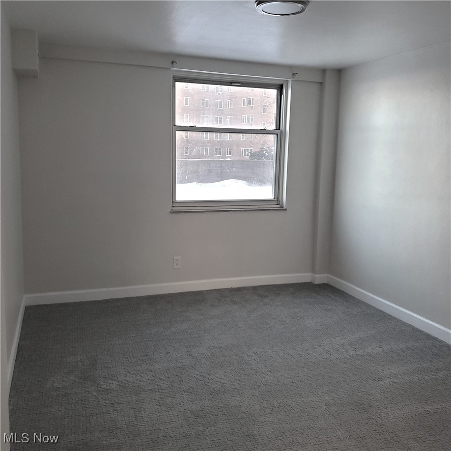 Lake House - Residential