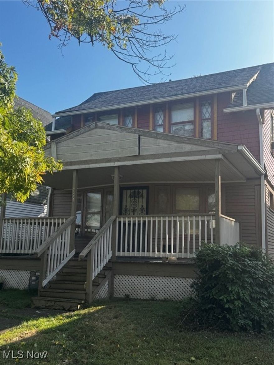 Step inside this large 3 bed 1 bath single family home in East Cleveland. Home is in good condition but can use minor TLC. Roof is around 10 years old but no leaks or issues. Has unfinished basement. Home being sold in as-is condition.