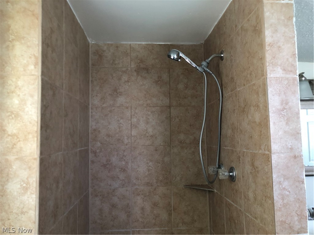 Henrietta - Residential