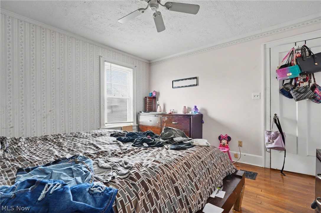 Joseph A Schmitt's Pk View Sub - Residential