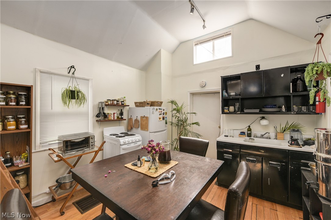 Stone - Residential Income