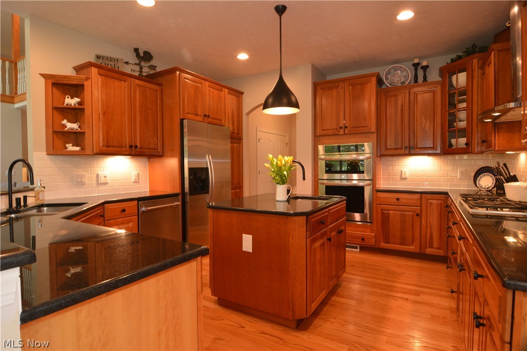 Hermitage Bluffs - Residential