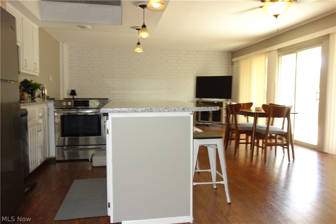 Penguin Condo - Residential