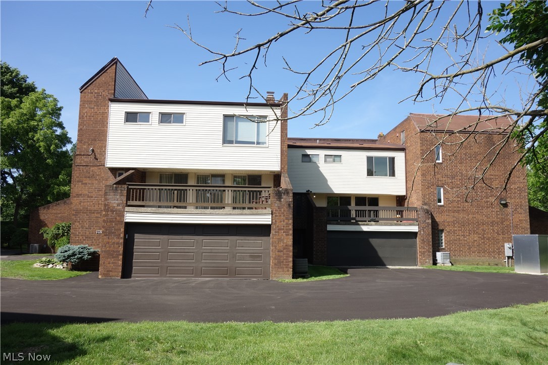 Penguin Condo - Residential