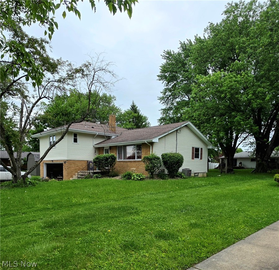 5926 Louise Avenue NW