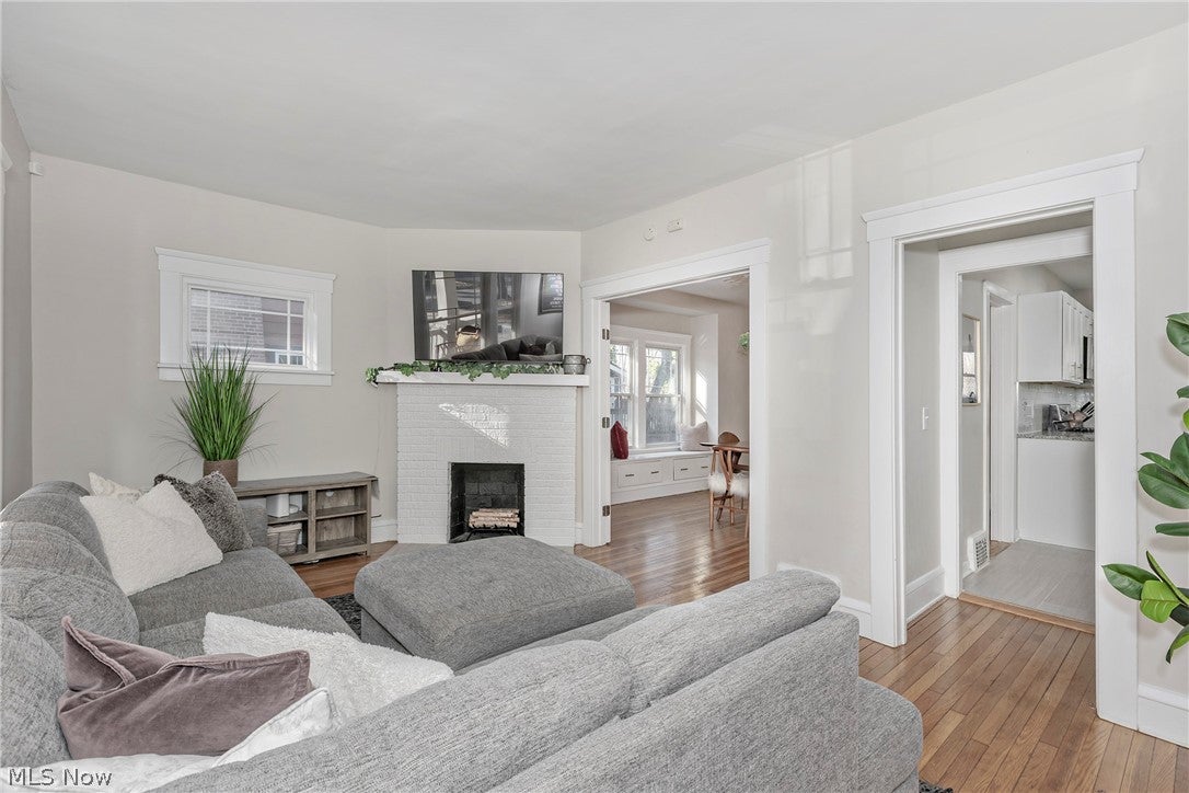 2588 Queenston Road