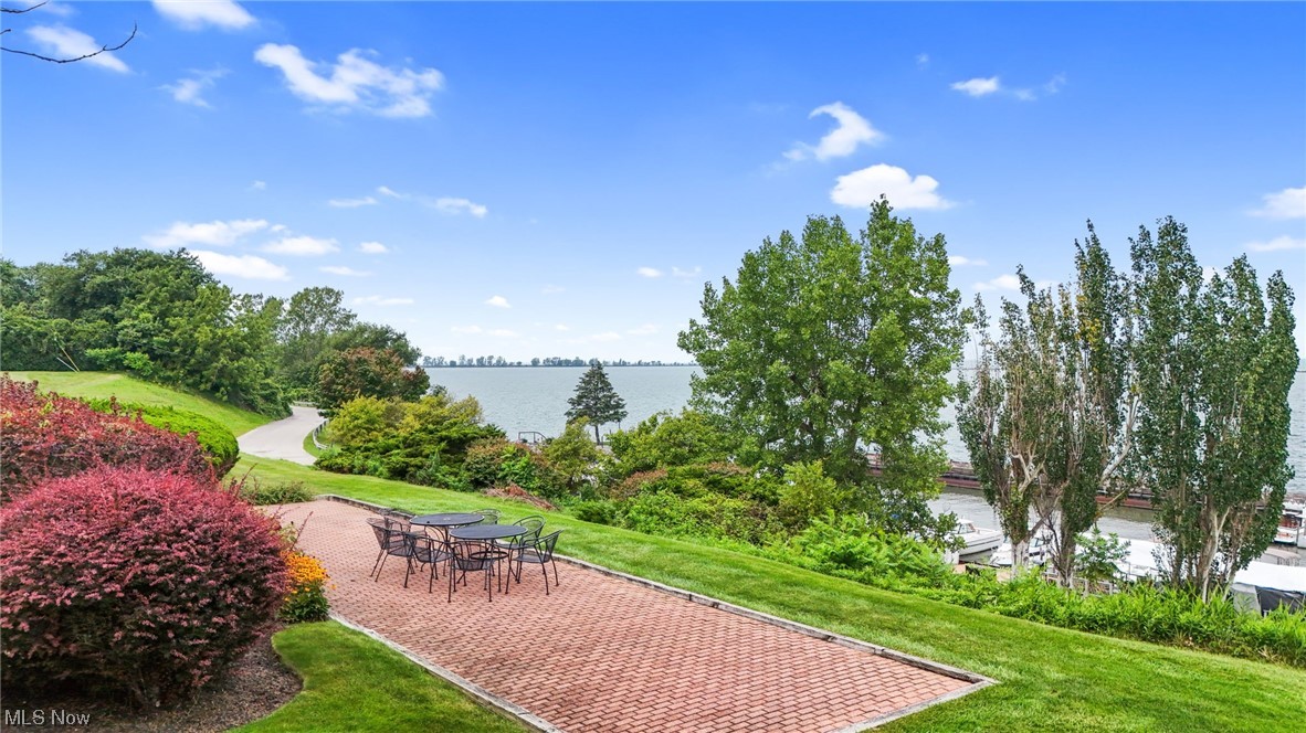 Harbortowne Point Condo - Residential