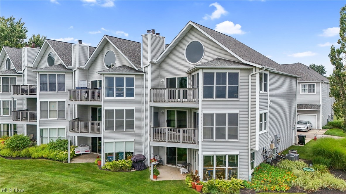 Harbortowne Point Condo - Residential