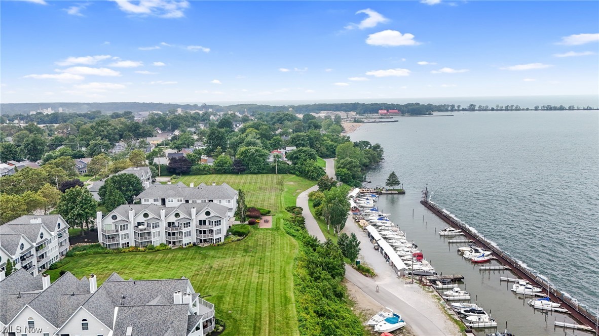 Harbortowne Point Condo - Residential