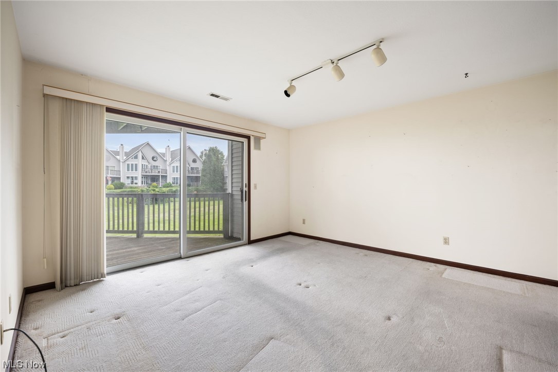 Harbortowne Point Condo - Residential