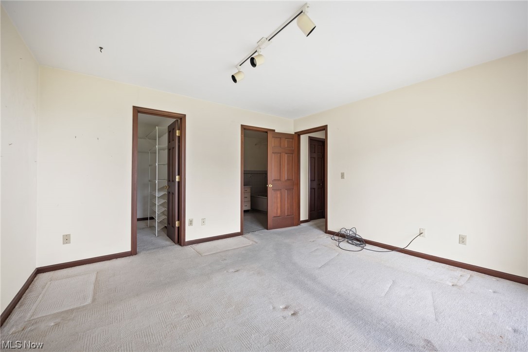 Harbortowne Point Condo - Residential