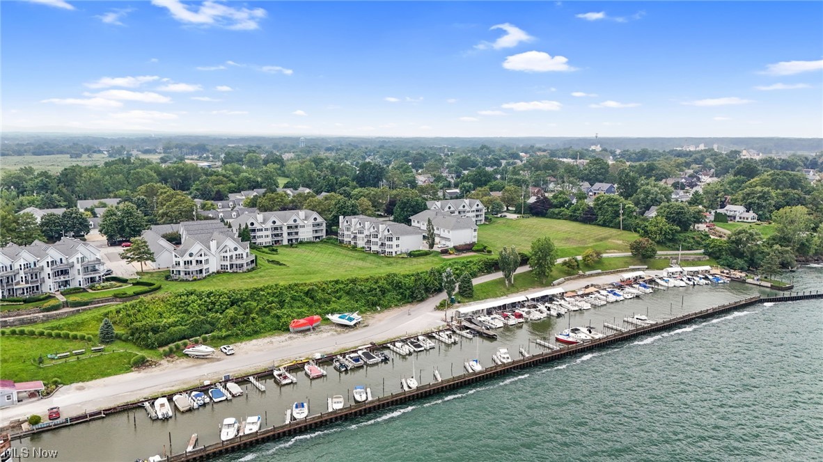 Harbortowne Point Condo - Residential