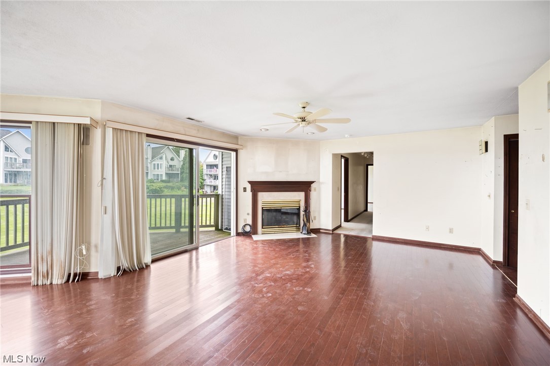 Harbortowne Point Condo - Residential