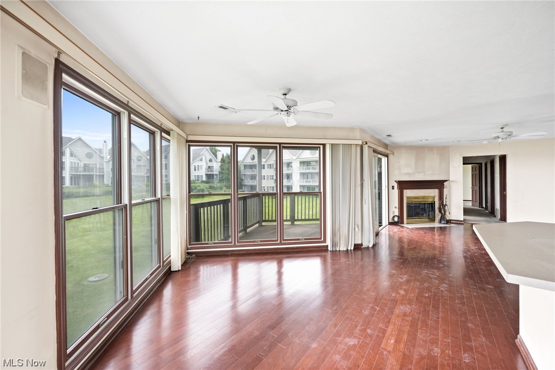 Harbortowne Point Condo - Residential