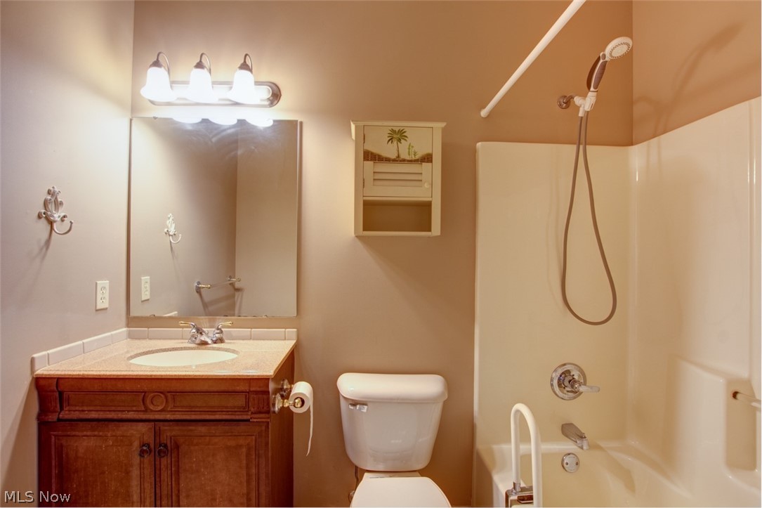 Arden Village Condo Ph 3 - Residential