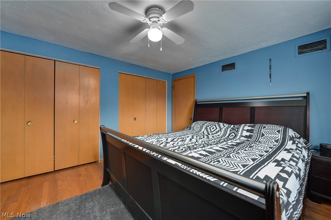 Country Club Condo - Residential