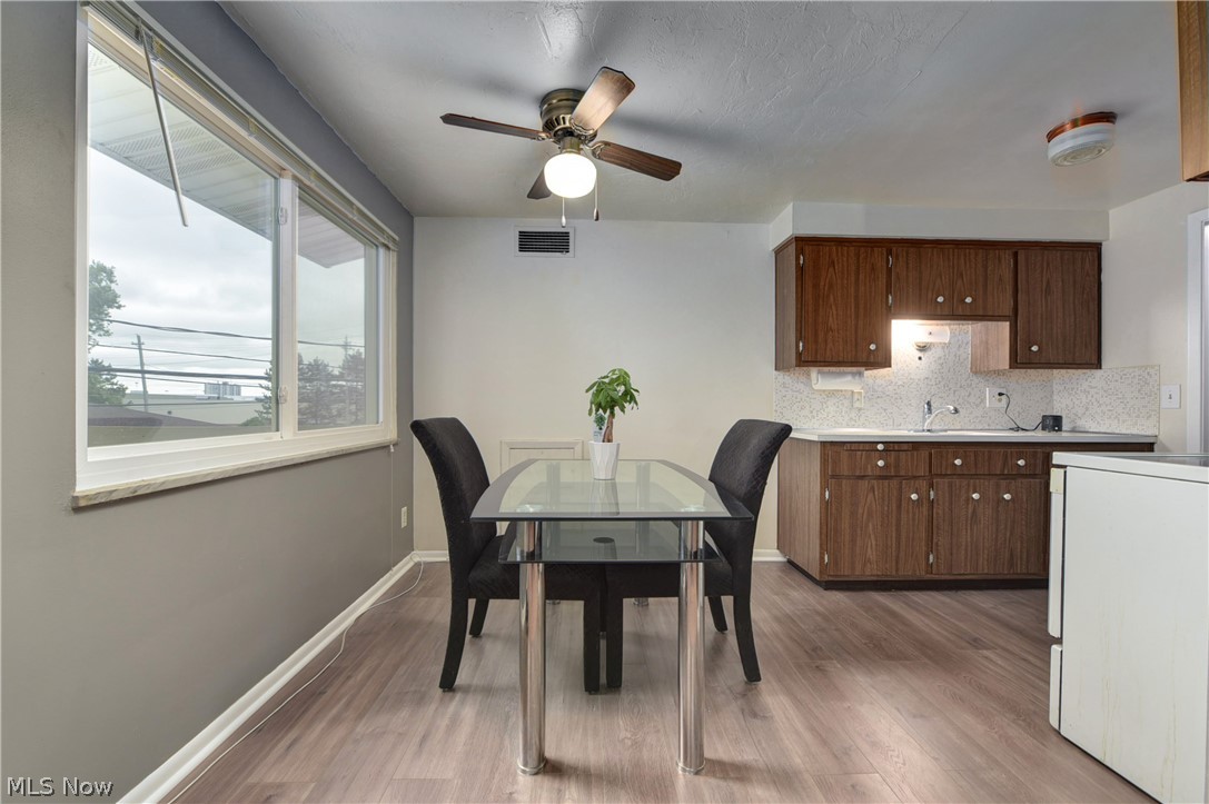 Country Club Condo - Residential