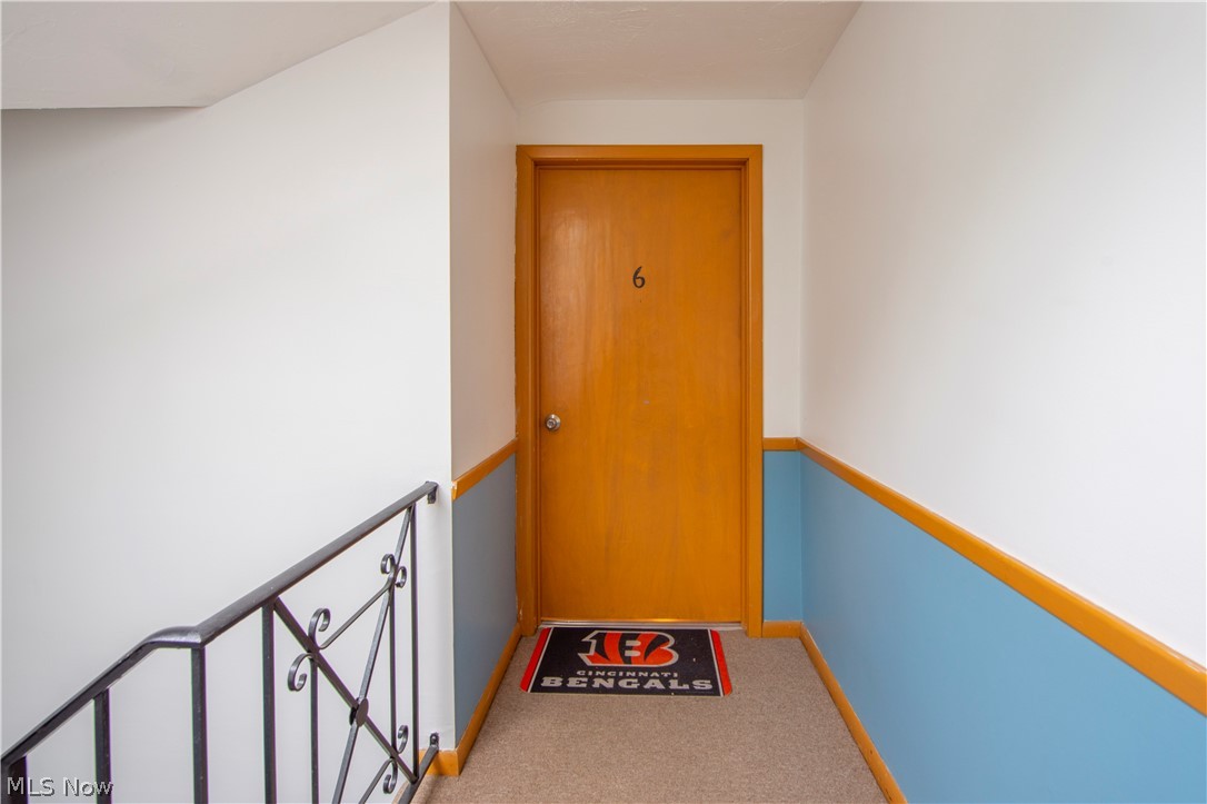 Country Club Condo - Residential