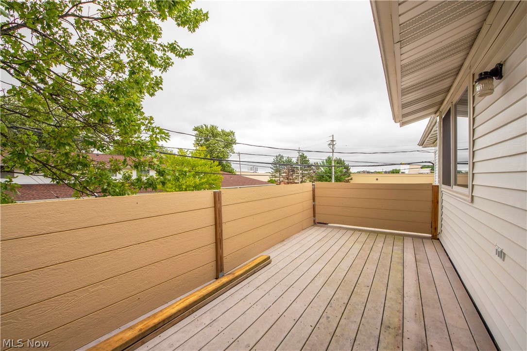 Country Club Condo - Residential