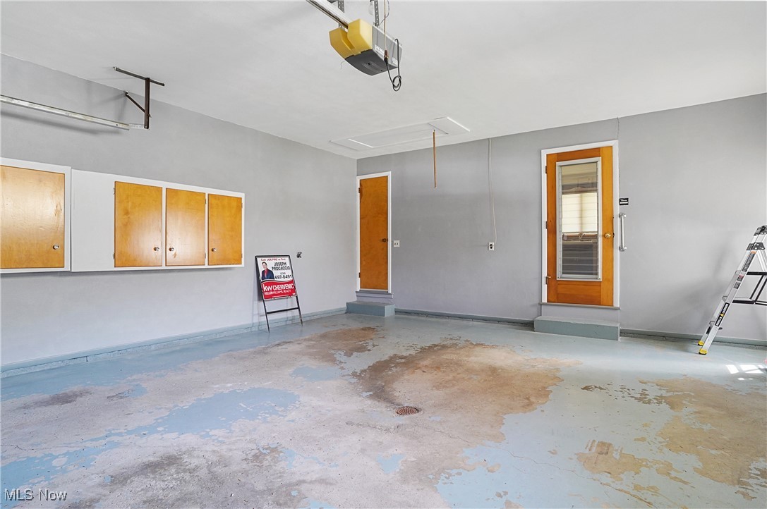 225 Miami Avenue, Elyria, Ohio image 32