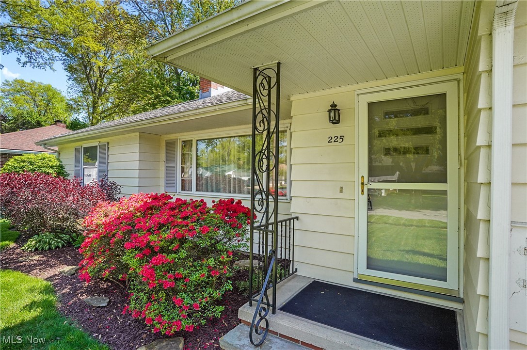 225 Miami Avenue, Elyria, Ohio image 3