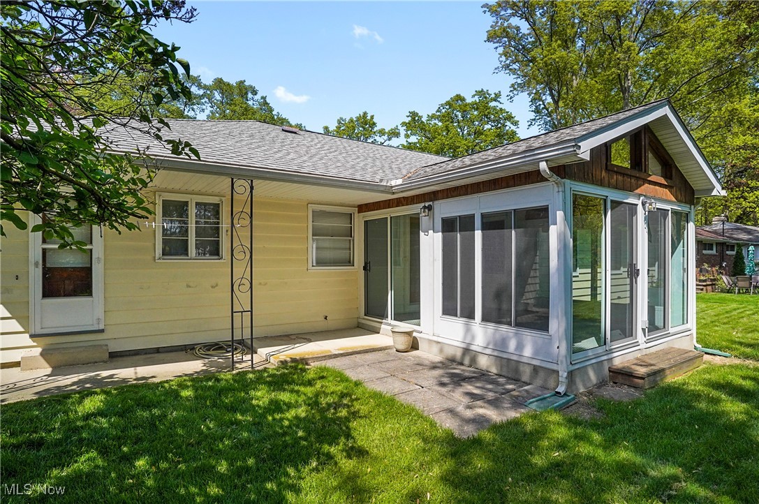 225 Miami Avenue, Elyria, Ohio image 37