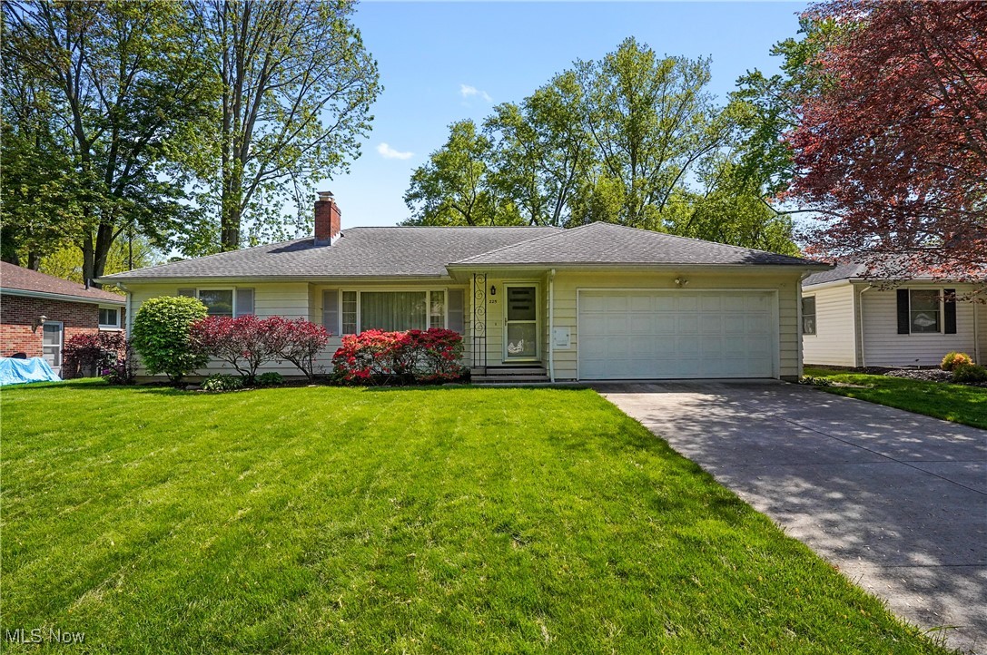 225 Miami Avenue, Elyria, Ohio image 1
