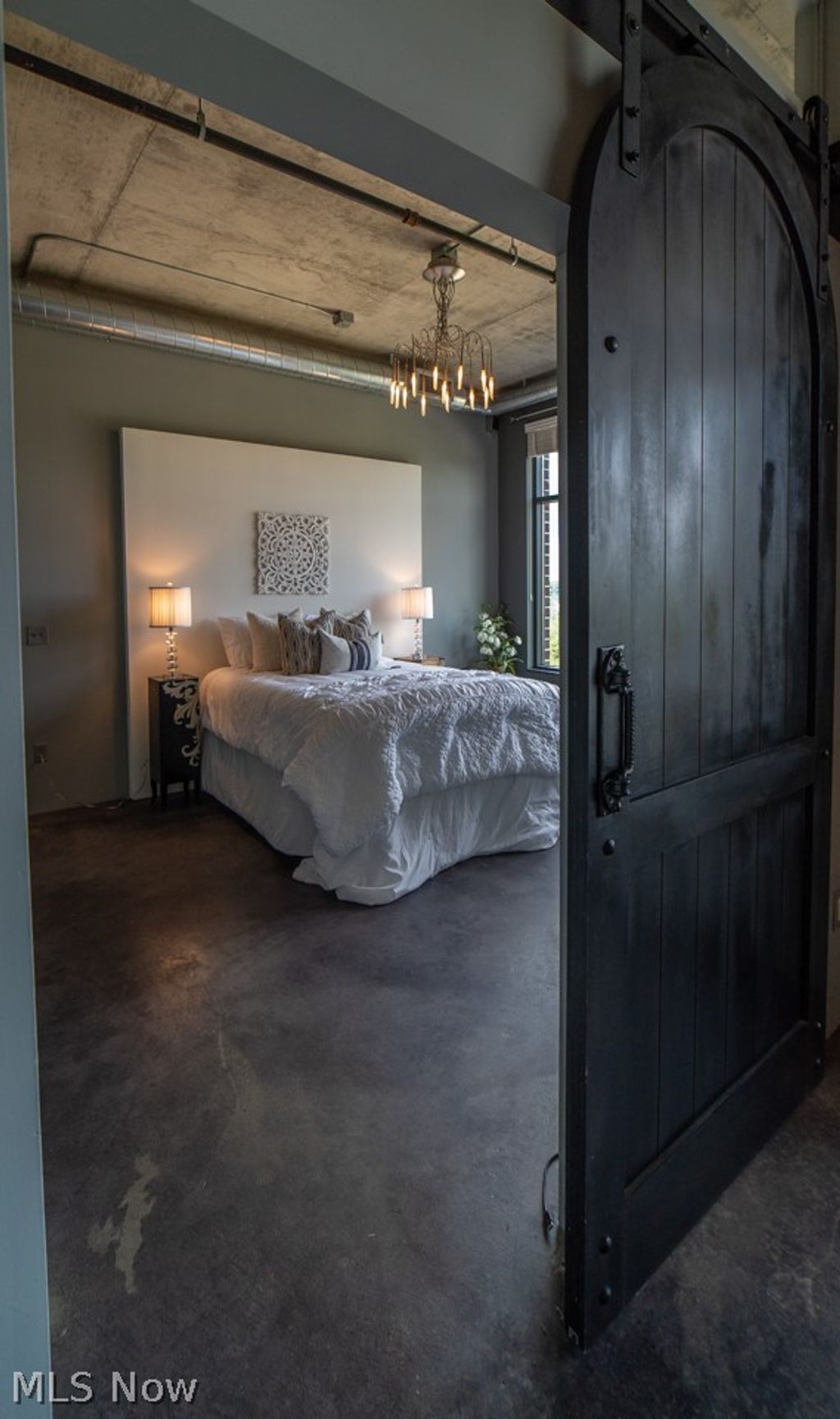 Photo of 21 Furnace St #603, Akron, OH 44308 (MLS # 5196652)