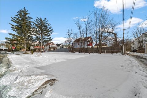 10904 Notre Dame Avenue Cleveland OH 44104