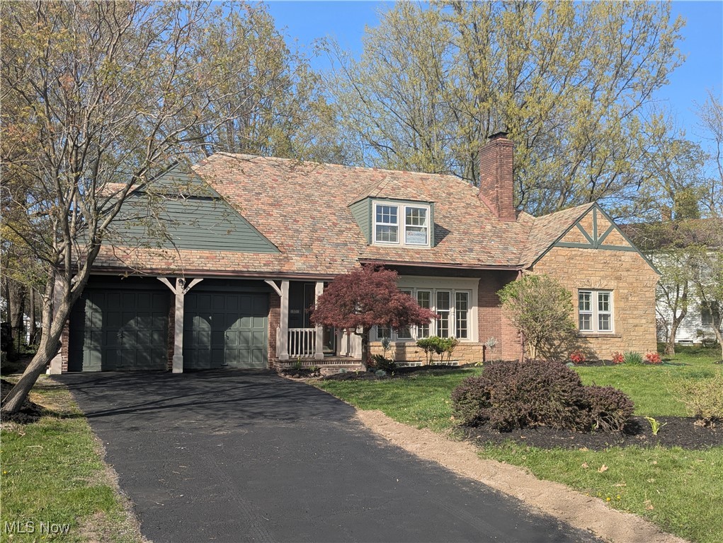 1321 Forest Hills Boulevard, Cleveland Heights, Ohio image 1