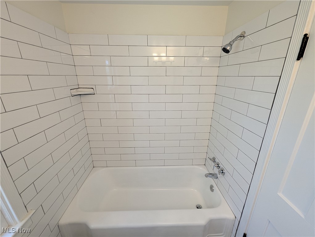 1321 Forest Hills Boulevard, Cleveland Heights, Ohio image 21