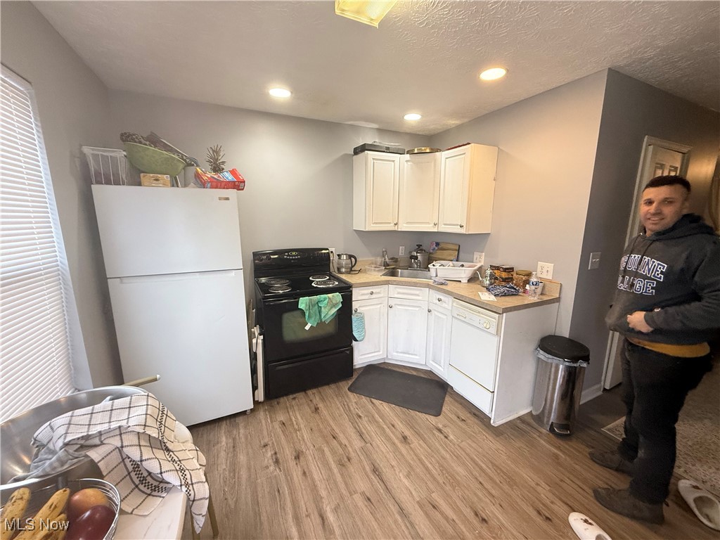 East Buchtel Ave - Residential Income