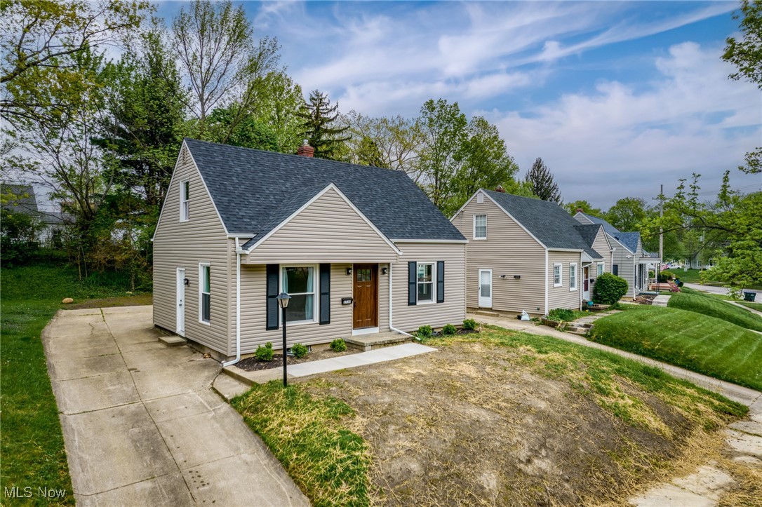 2735 Valley Road, Cuyahoga Falls, Ohio image 42