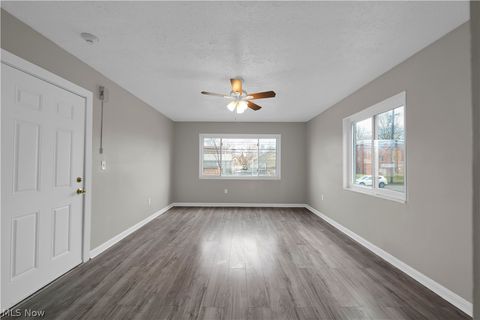 Tiny photo for 5208 Lee Road #3, Maple Heights, OH 44137 (MLS # 5190928)
