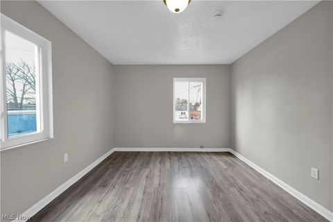 Tiny photo for 5208 Lee Road #3, Maple Heights, OH 44137 (MLS # 5190928)